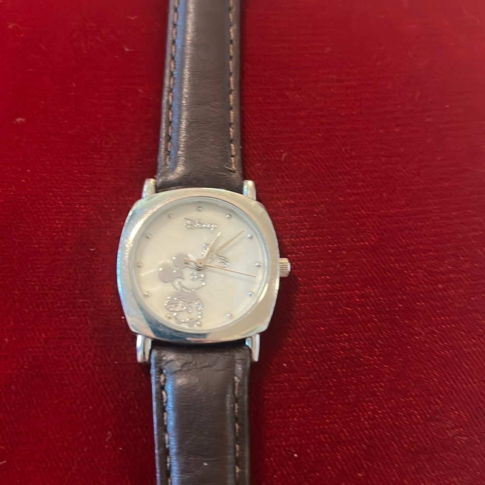 Vintage Disney Mickey Mouse Watch